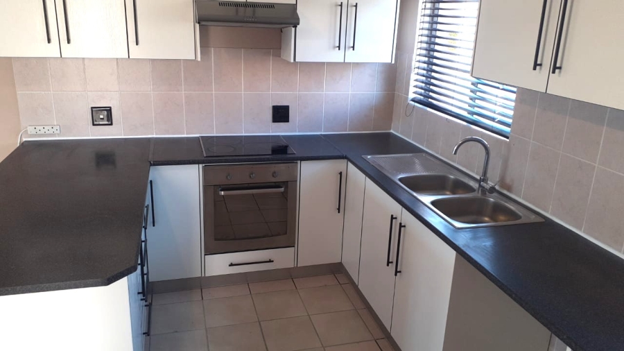 To Let 3 Bedroom Property for Rent in Bluewater Bay Western Cape